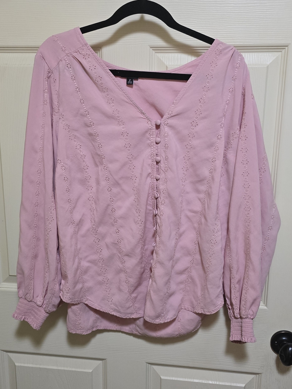 torrid Light Pink Eyelet Button-Front Blouse Size 2